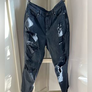 American Eagle Comfort Stretch Mom Jeans